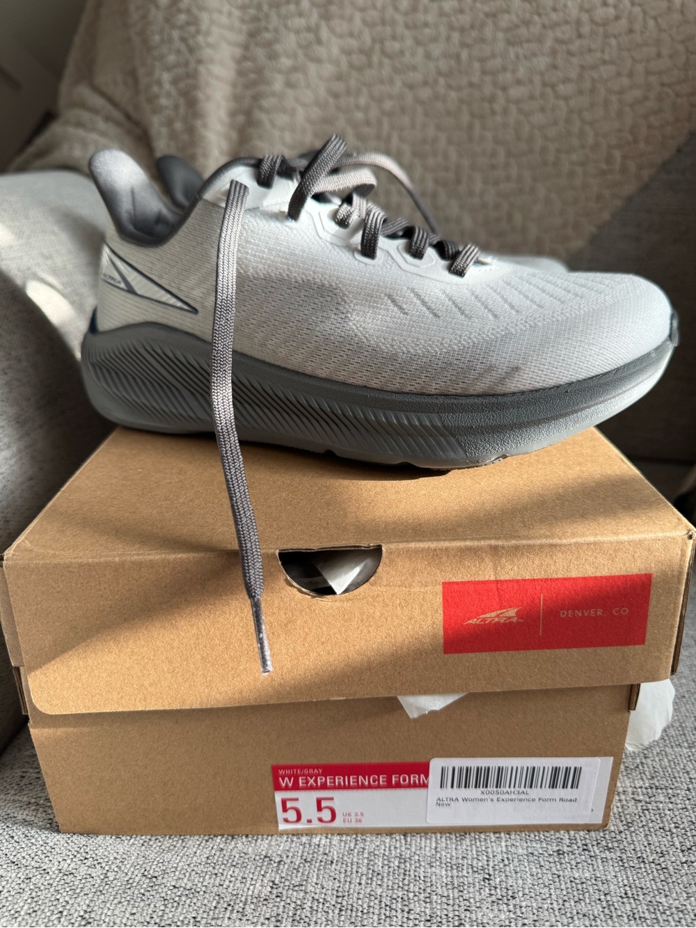 Altra Women's Experience Form Running Shoe - Lightweight Comfort